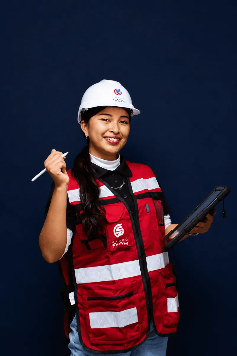 Lesslie - Ingeniera especialista de Grupo SAOM